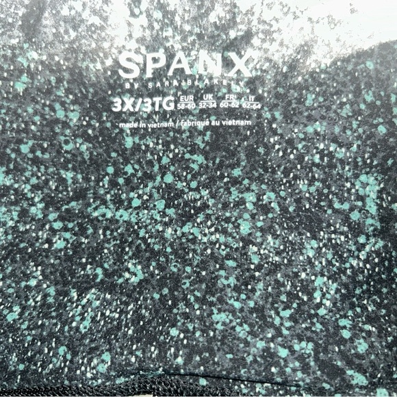 SPANX speckled Black and teal Leggings with Stretchy Fit capri plus size XXL - Picture 3 of 3